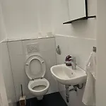 Private In Centre Хостел