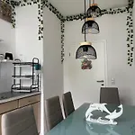 Private In Centre