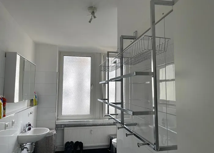 Private In Centre Hostel *